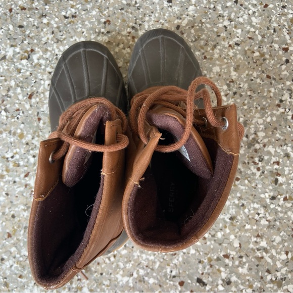 Sperry Port Boot Size 3 - Picture 4 of 9